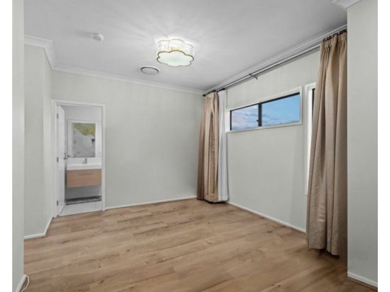 28 Lux Place, Rochedale QLD 4123