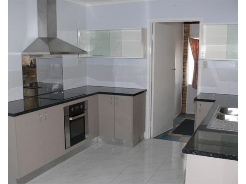 17 Alkeeba Street, Banyo QLD 4014