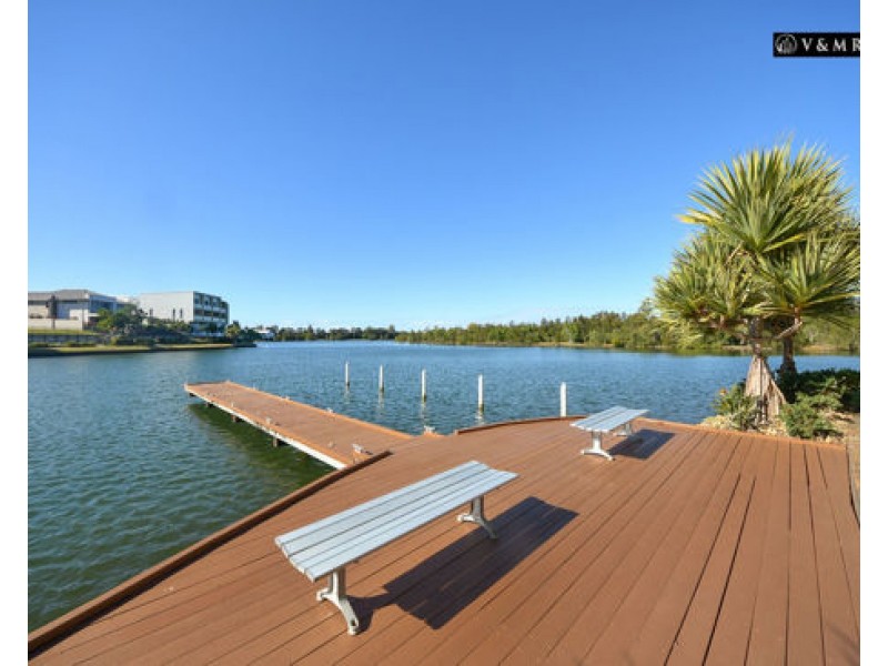 45 /5074 Emerald Island Drive, Carrara QLD 4211