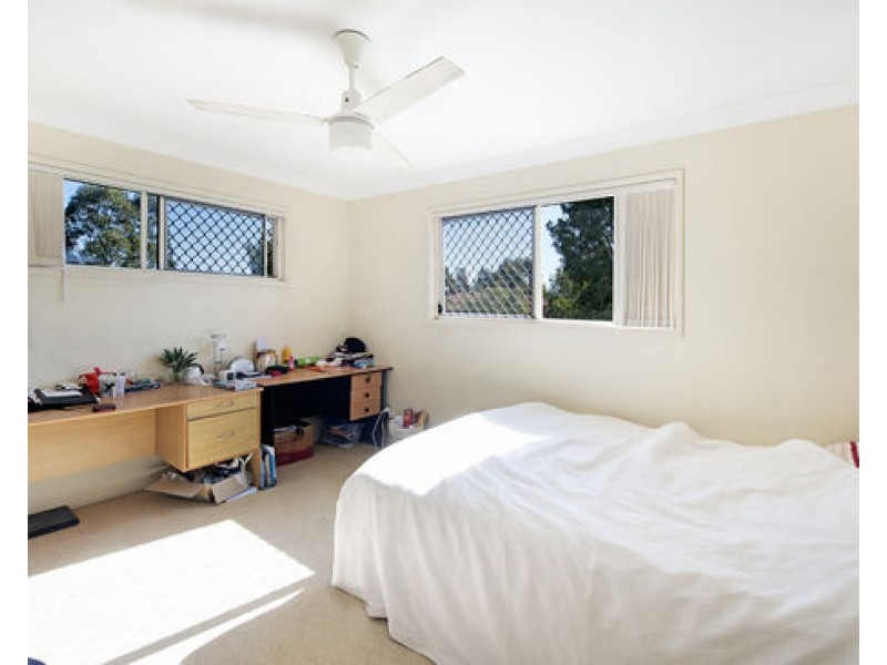 8 Diamond Place, Runcorn QLD 4113