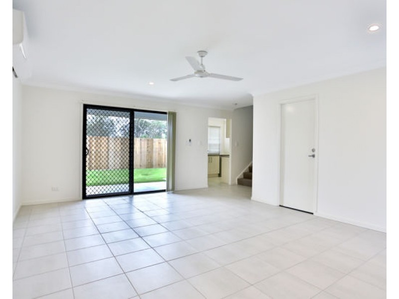 28/1 Emerald Place, Bridgeman Downs QLD 4035