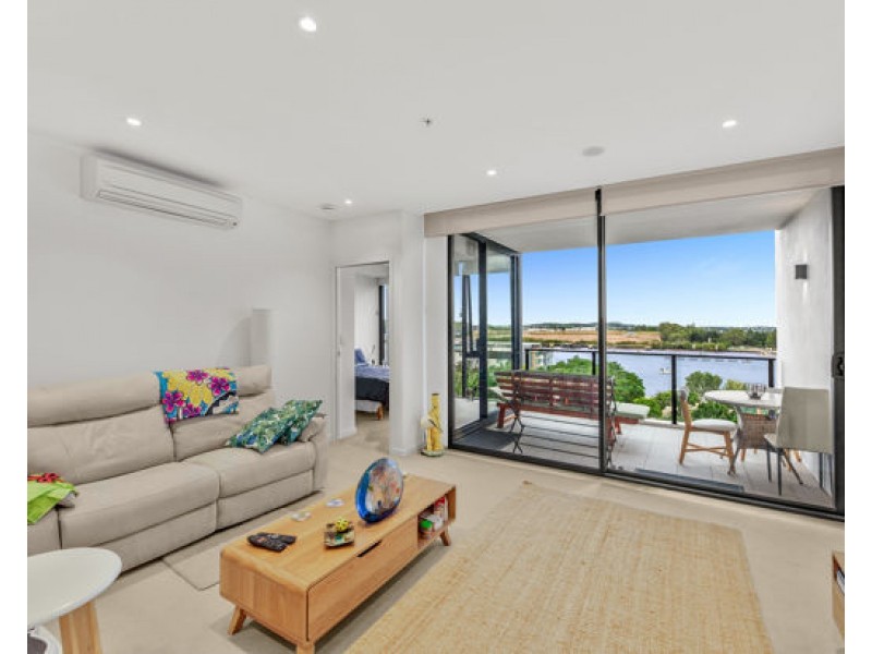 10805/320 Macarthur Avenue, Hamilton QLD 4007