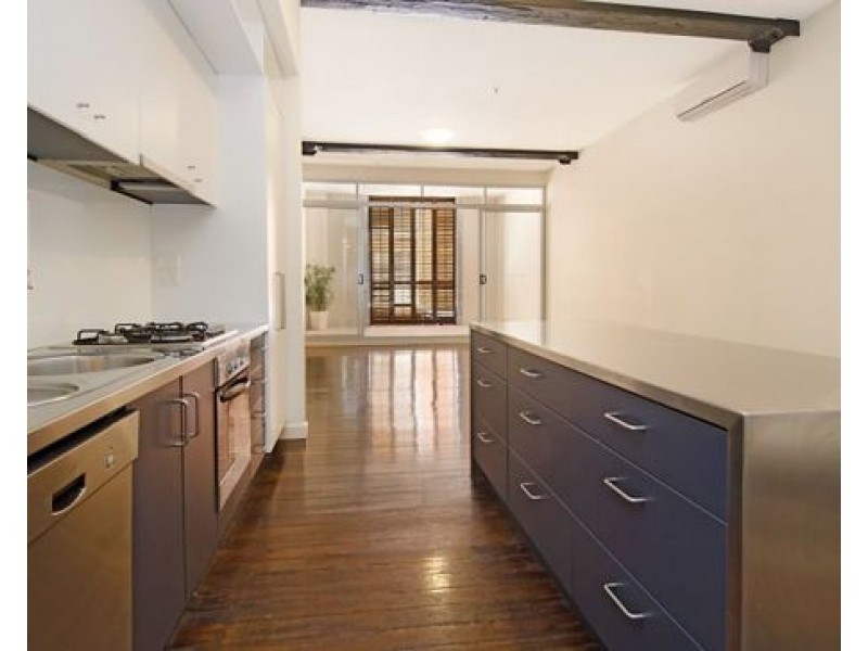 205/64 Macquarie Street, Teneriffe QLD 4005