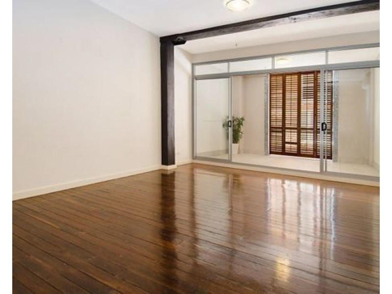 205/64 Macquarie Street, Teneriffe QLD 4005