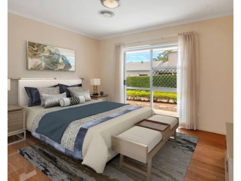 192 Heeb Street, Benowa QLD 4217