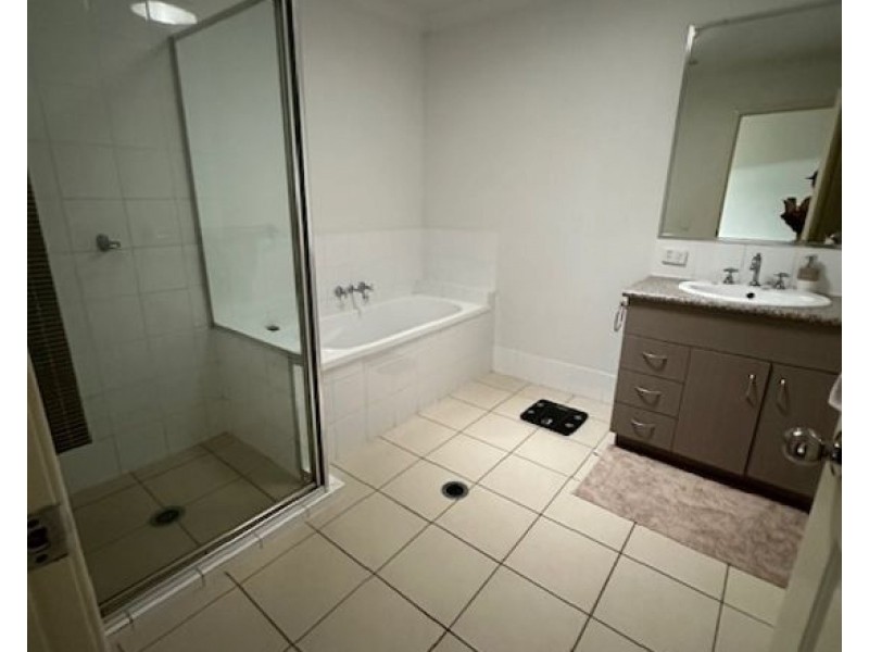 18/29 Lachlan Drive, Wakerley QLD 4154