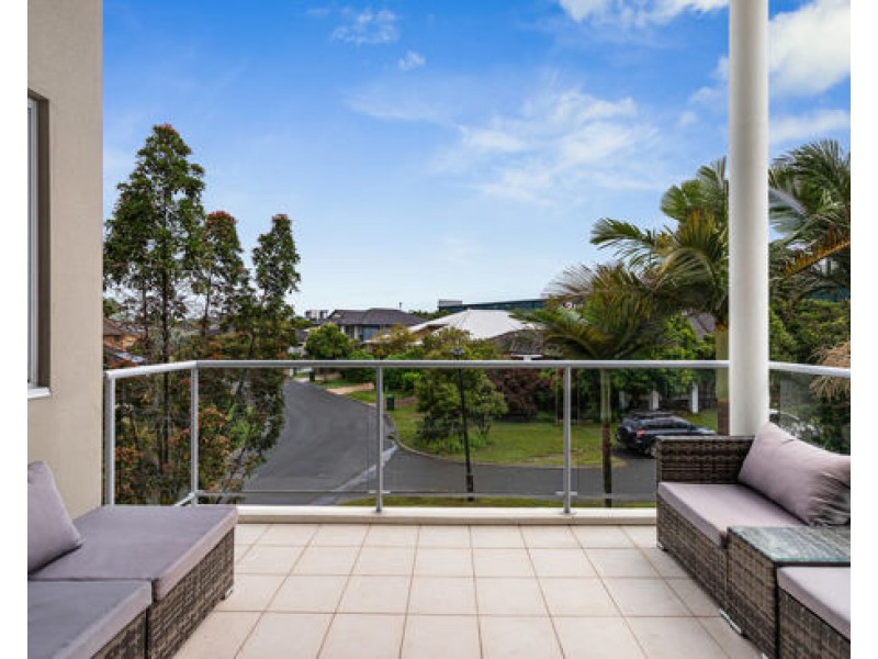 27/137 Scottsdale Drive, Robina QLD 4226