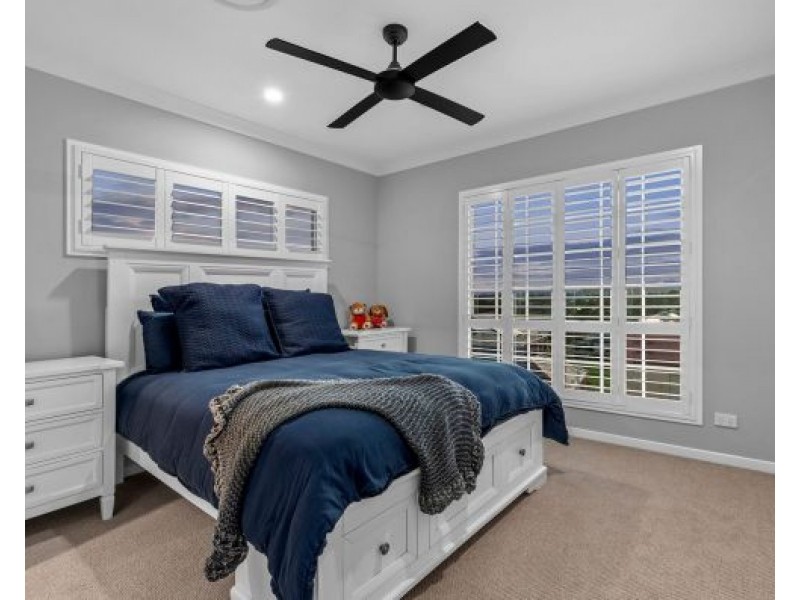 21 Fig Tree Cl, Mackenzie QLD 4156