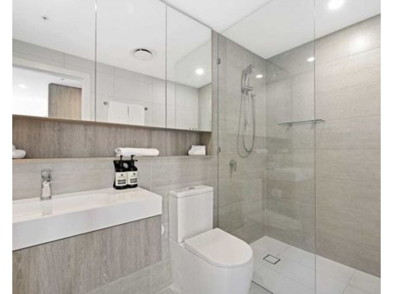 14310/5 The Darling Avenue, Broadbeach QLD 4218
