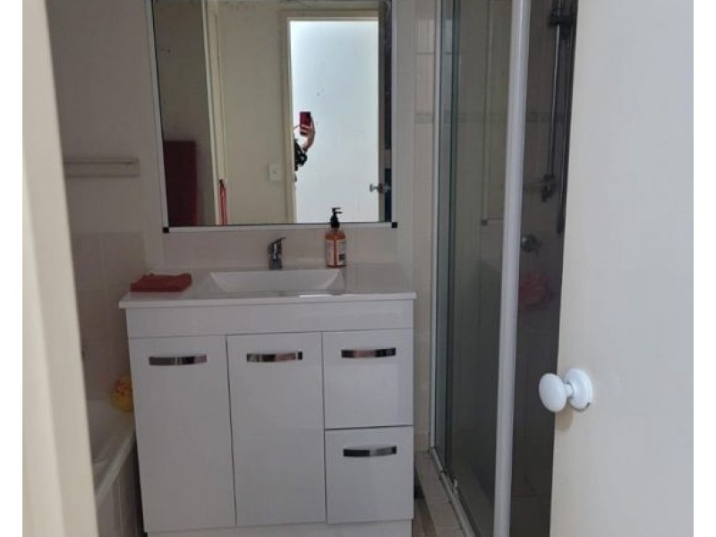 07 128 Benowa Road, Southport QLD 4215