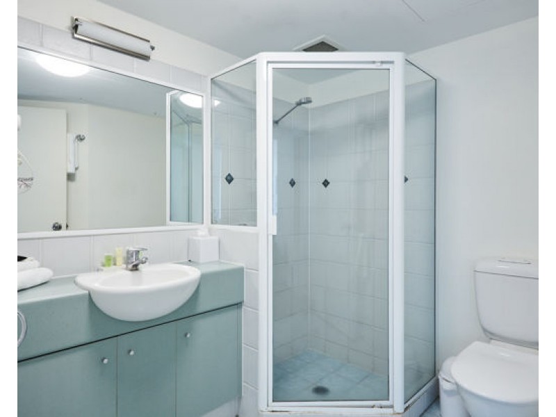 Unit 1402, 46 – 52 Pacific Street, Main Beach QLD 4217