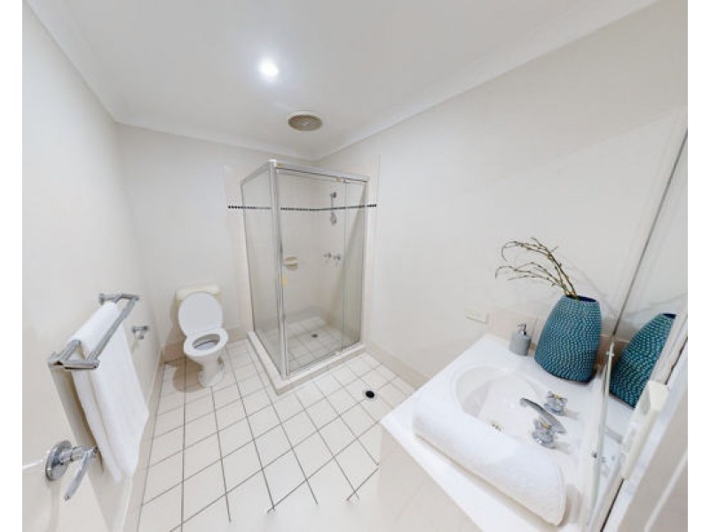 4 SCHMARR AVENUE, Upper Coomera QLD 4209