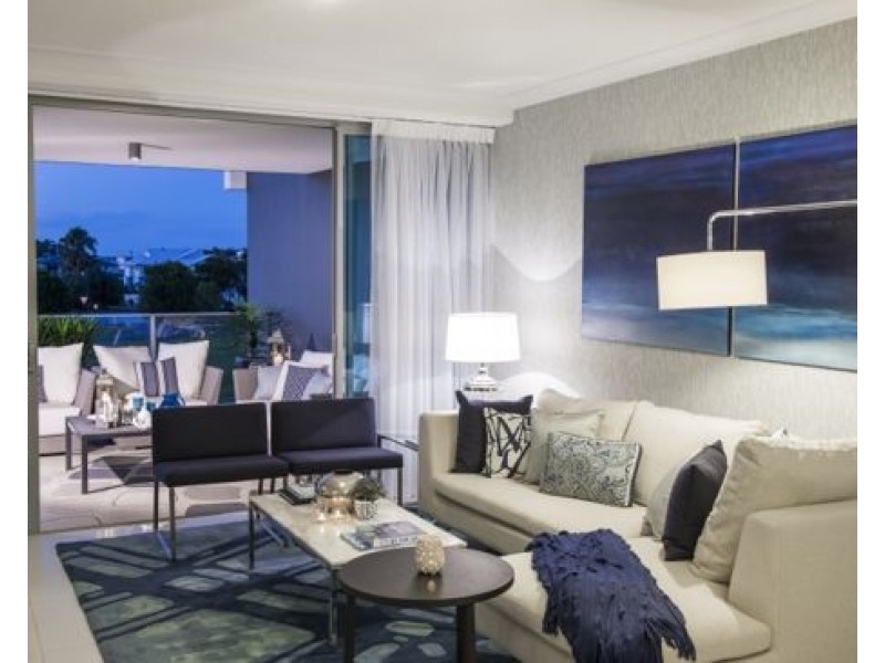 807/15 Compass Drive, Biggera Waters QLD 4216