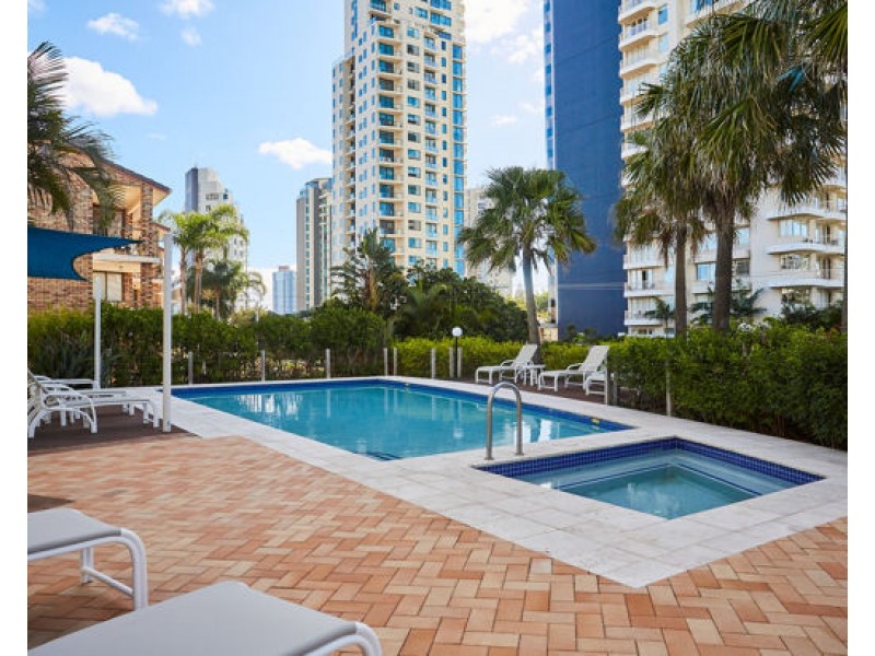 U 402 46 – 52  Pacific Street, Main Beach QLD 4217