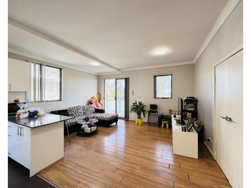 15/1-3 Bligh Street, Burwood Heights NSW 2136