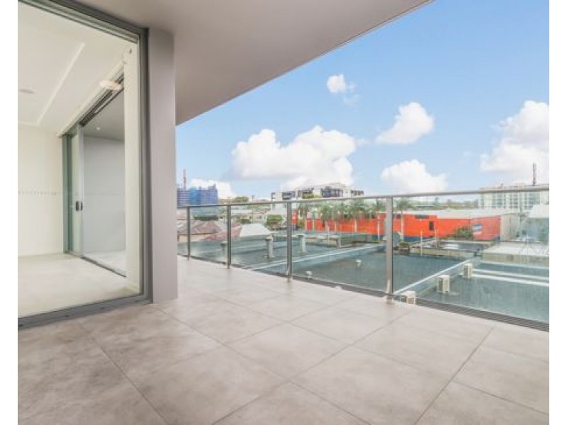 205/5 Cameron Street, South Brisbane QLD 4101