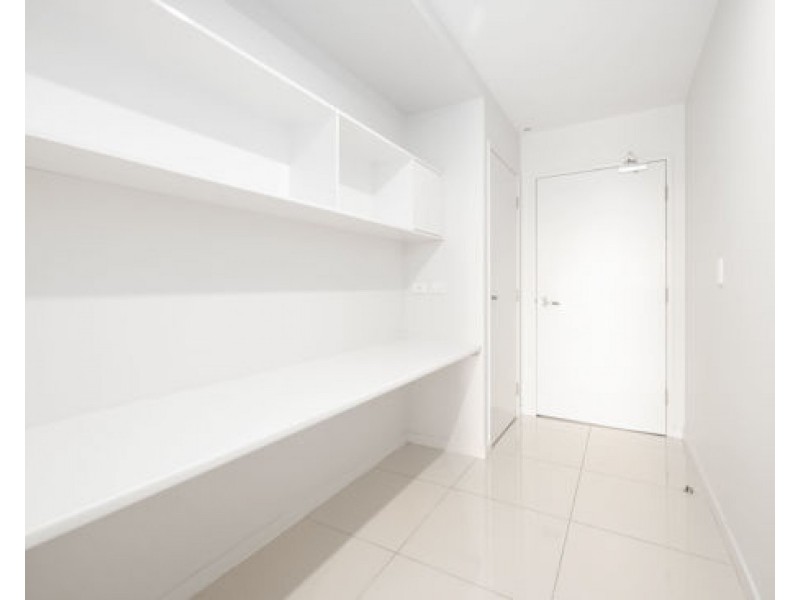 1534/5 Cremin Street, Upper Mount Gravatt QLD 4122