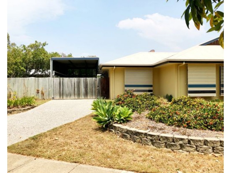 18 Mount Archer Road, Parkinson QLD 4115