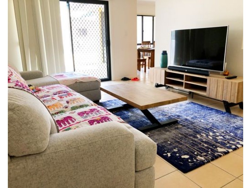 18 Mount Archer Road, Parkinson QLD 4115