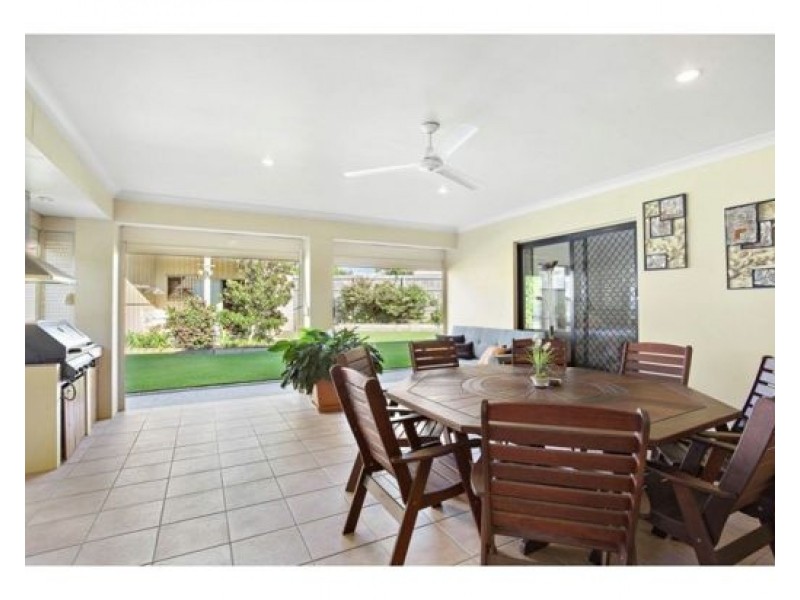 18 Mount Archer Road, Parkinson QLD 4115