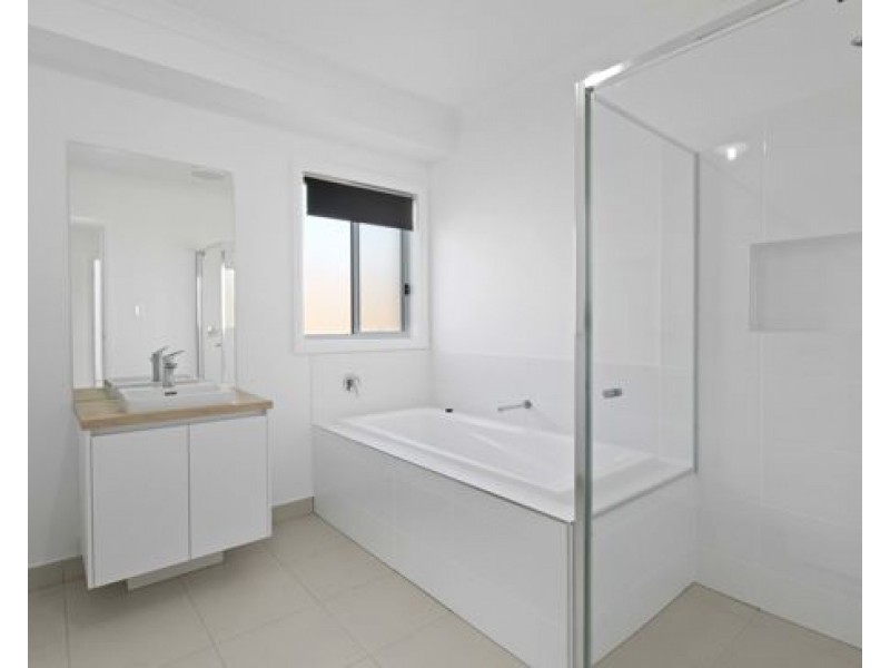 25 Willandra St, Yarrabilba QLD 4207
