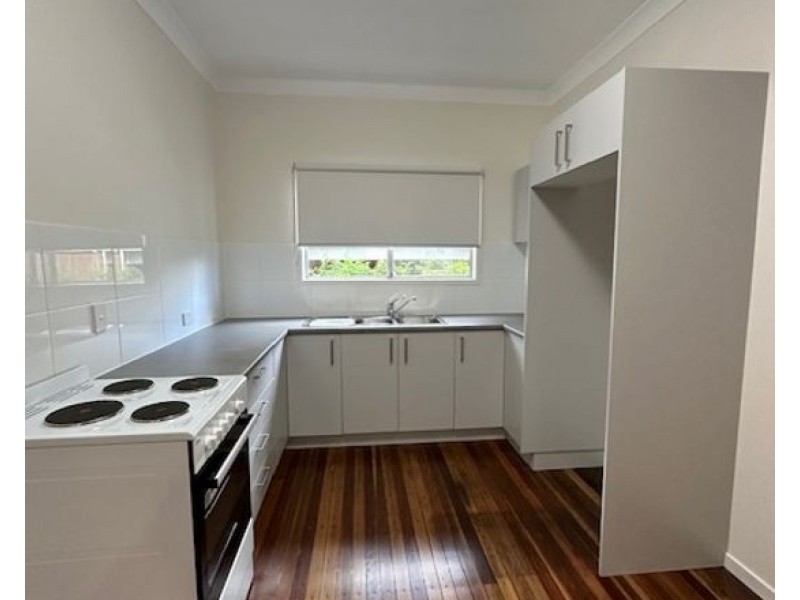 1132 Oxley Road, Oxley QLD 4075