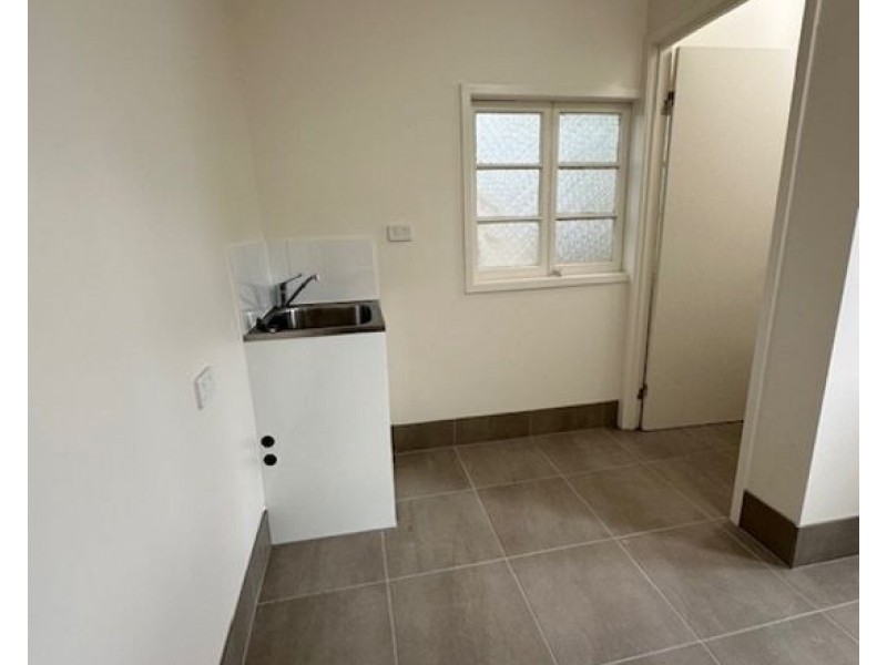 1132 Oxley Road, Oxley QLD 4075