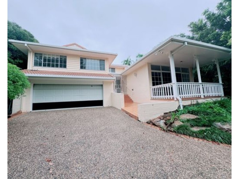 11 Carnoustie Court, Indooroopilly QLD 4068