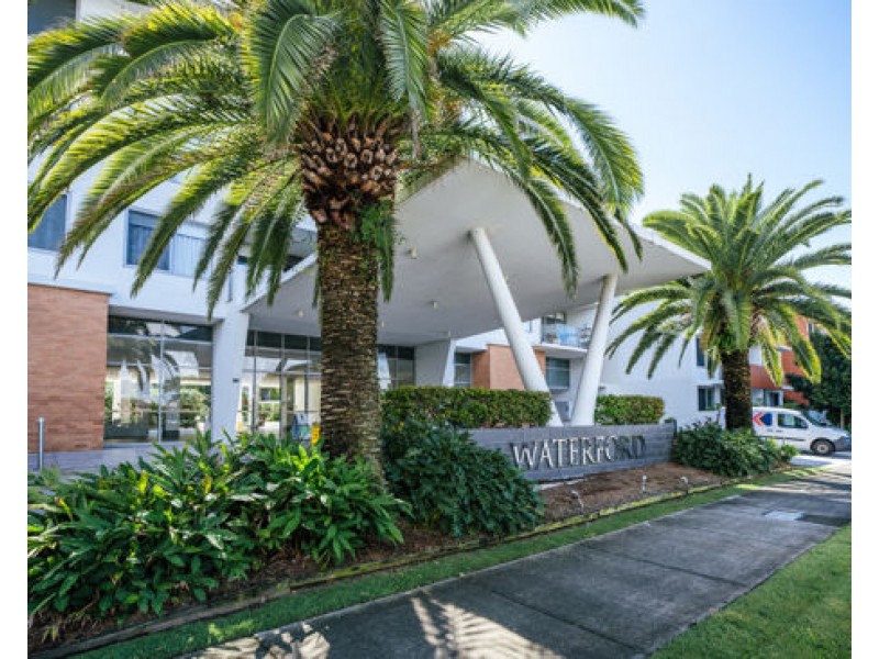 1223 6-8 Waterford Court, Bundall QLD 4217