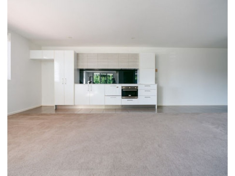 1223 6-8 Waterford Court, Bundall QLD 4217