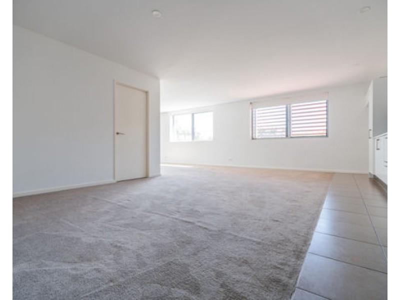 1223 6-8 Waterford Court, Bundall QLD 4217