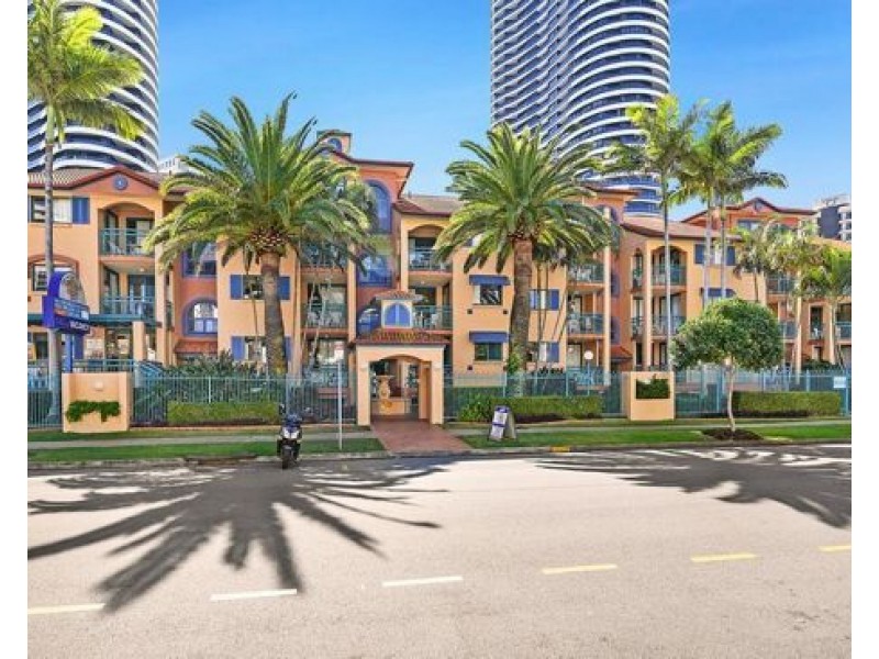 33/11-17 Philip Avenue, Broadbeach QLD 4218