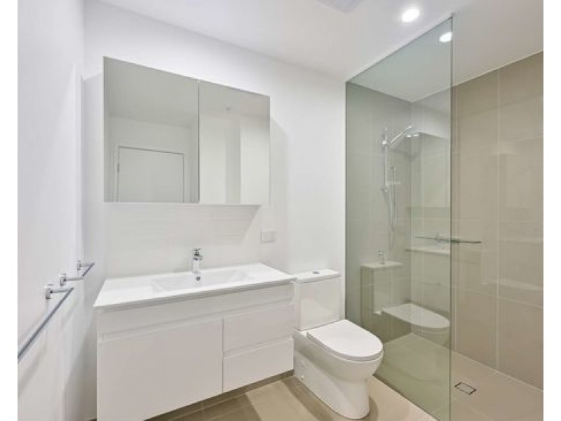 20302/320 MacArthur Ave, Hamilton QLD 4007