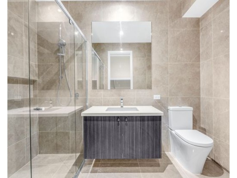 8823 The Point Circuit, Sanctuary Cove, Hope Island QLD 4212
