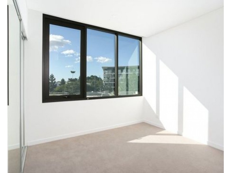 10314/320 MacArthur Ave, Hamilton QLD 4007