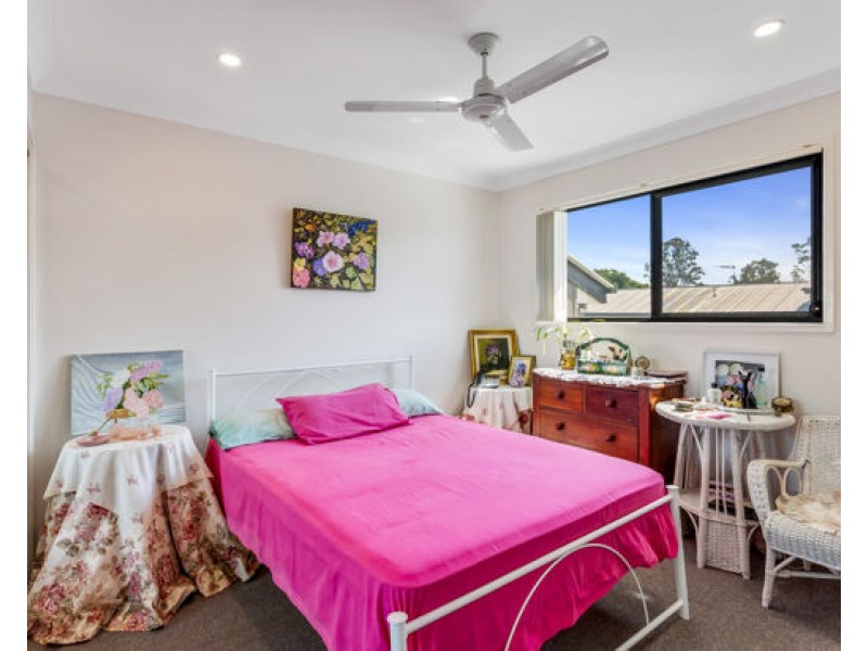 31/1 Emerald Place, Bridgeman Downs QLD 4035