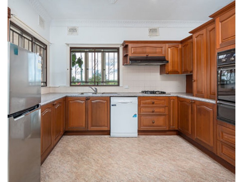 53 Minimine Street, Stafford QLD 4053