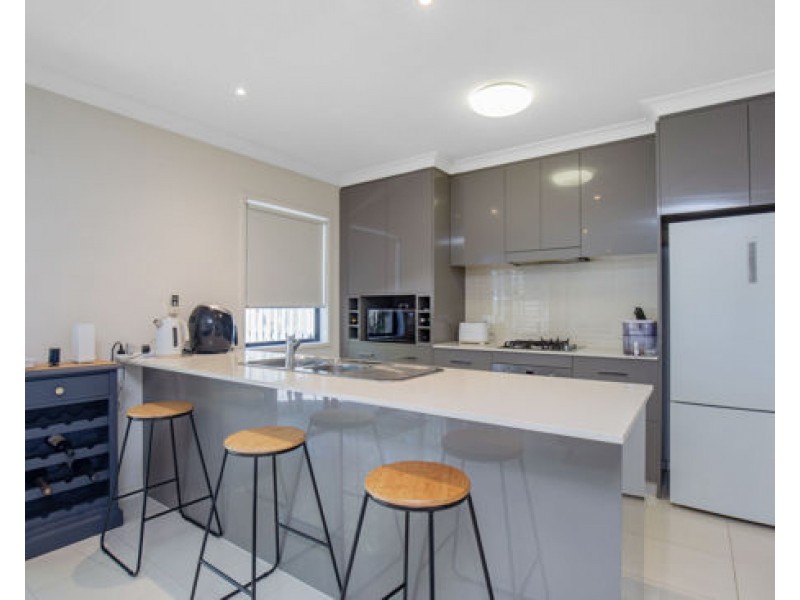 37/2 Bourton Road, Merrimac QLD 4226