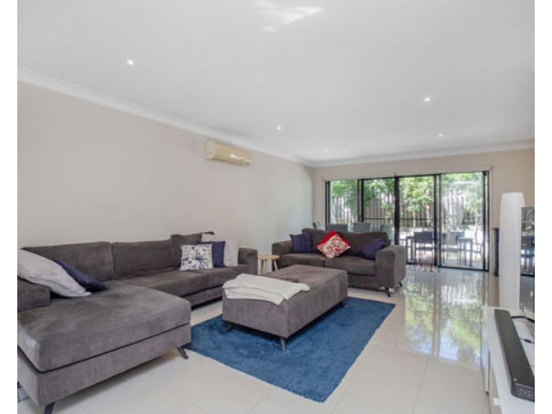 37/2 Bourton Road, Merrimac QLD 4226