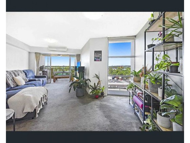 1604/111 Lindfield road,, Helensvale, Helensvale QLD 4212