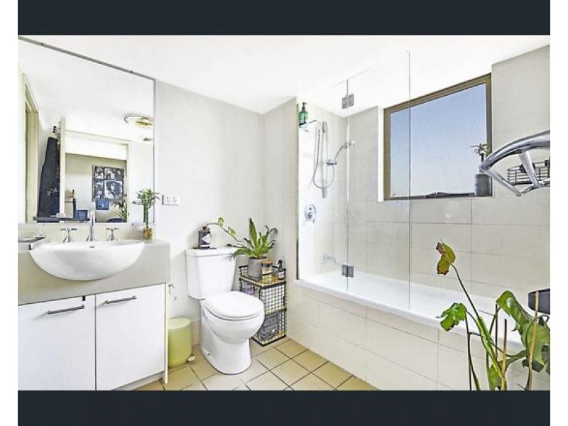 1604/111 Lindfield road,, Helensvale, Helensvale QLD 4212