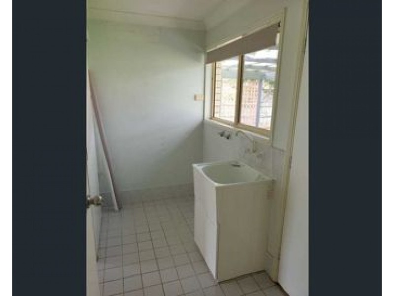 8 Madau Street, Mansfield QLD 4122