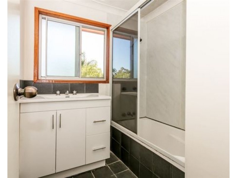 238 RIVER HILLS ROAD, Eagleby QLD 4207