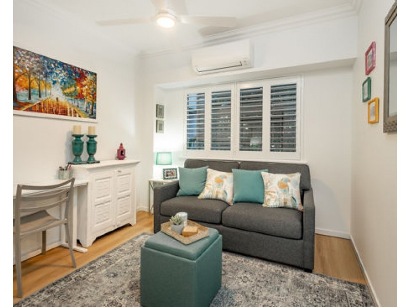 2205 40 Clifton Road, Clifton Beach QLD 4879