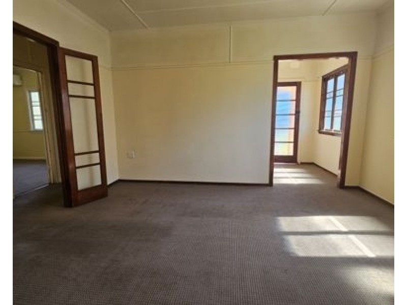 9 Gardiner Street, Brassall QLD 4305