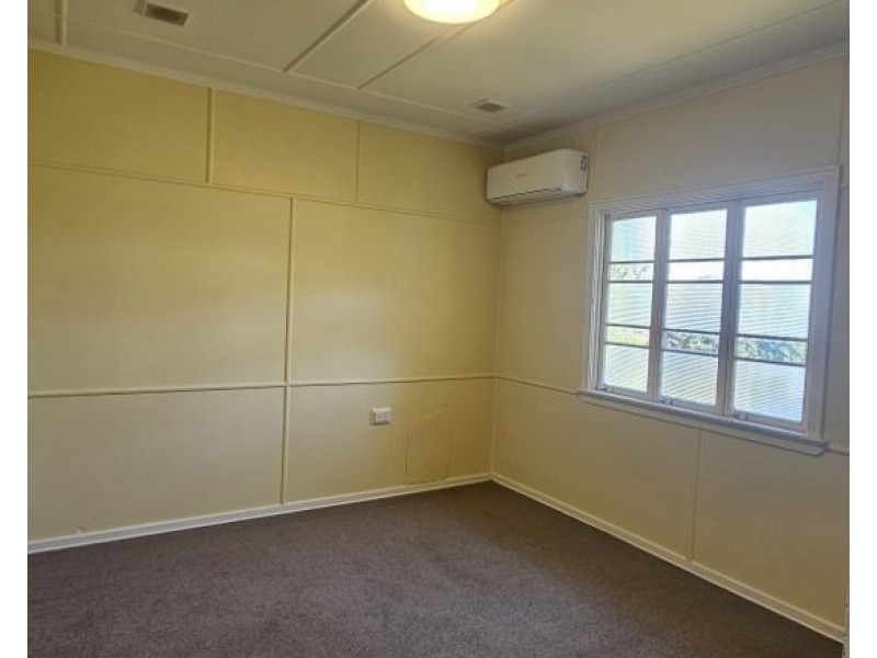 9 Gardiner Street, Brassall QLD 4305