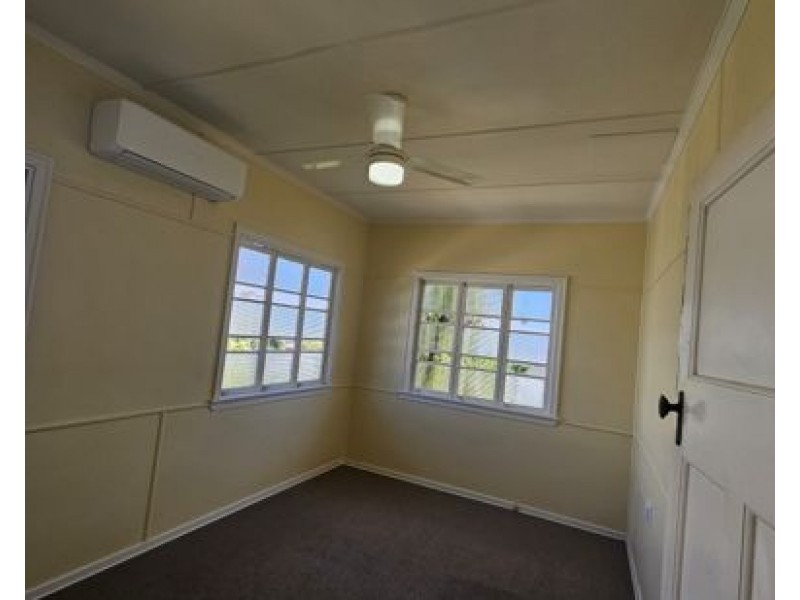 9 Gardiner Street, Brassall QLD 4305