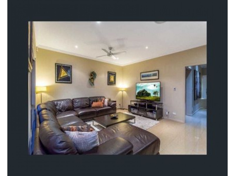 12 Aquarius Street, Reedy Creek QLD 4227