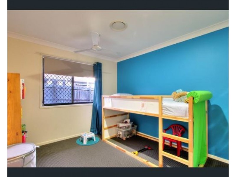 2 Girraween Place, Waterford QLD 4133