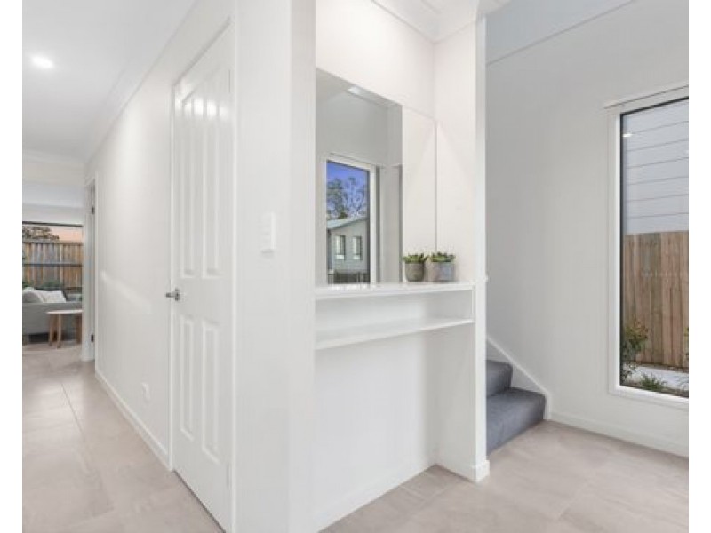 7 Franco Place, Bridgeman Downs QLD 4035